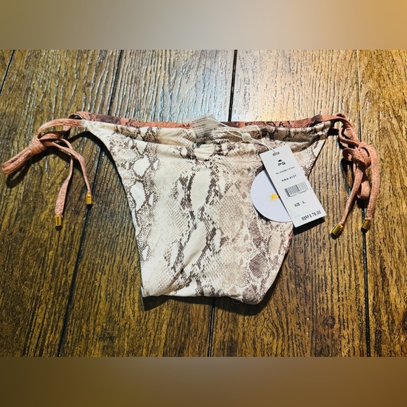 PQ Swim Snakeskin Python Reversible Tie Teeny Bikini Bottoms SZ Large NWT/Liner - Picture 10 of 12